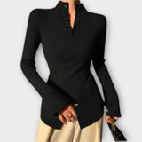 Michiko – Elegantiška megzta marškinė slim fit kirpimo